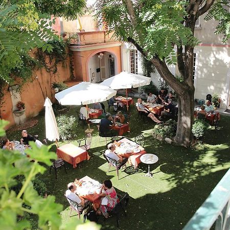 Hotel Du Fiacre Carpentras Luaran gambar
