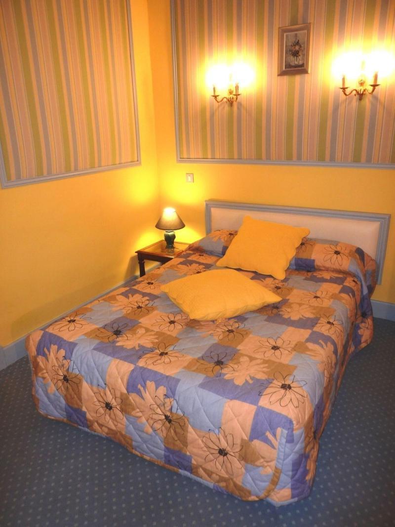 Hotel Du Fiacre Carpentras Luaran gambar