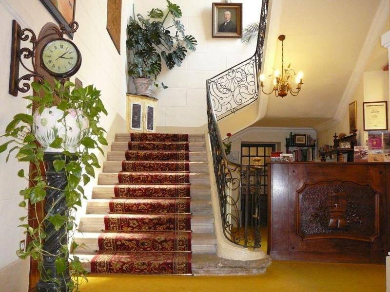 Hotel Du Fiacre Carpentras Luaran gambar